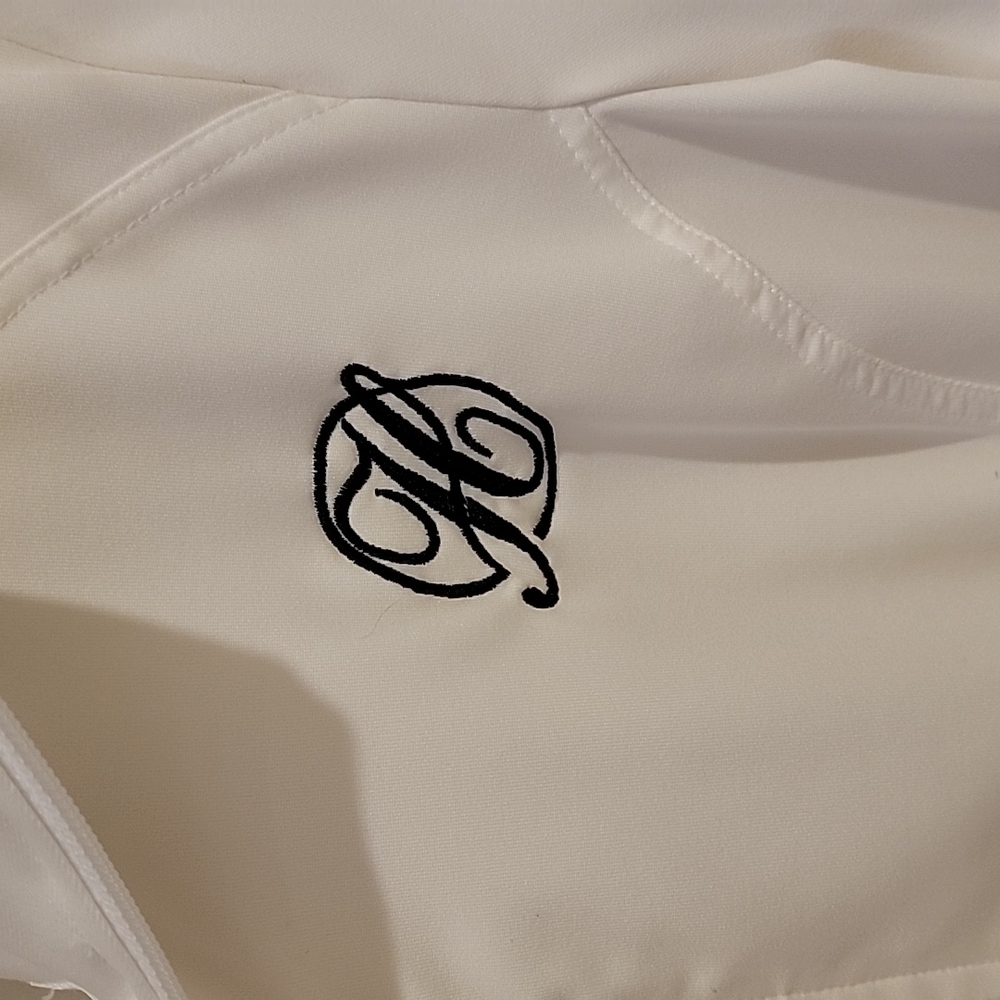 White activewear jacket - Picture 2 of 6